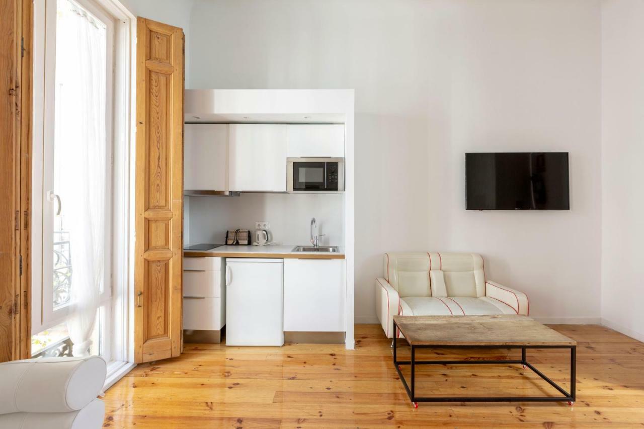 Apartamentos Matute 11 Madrid Kültér fotó