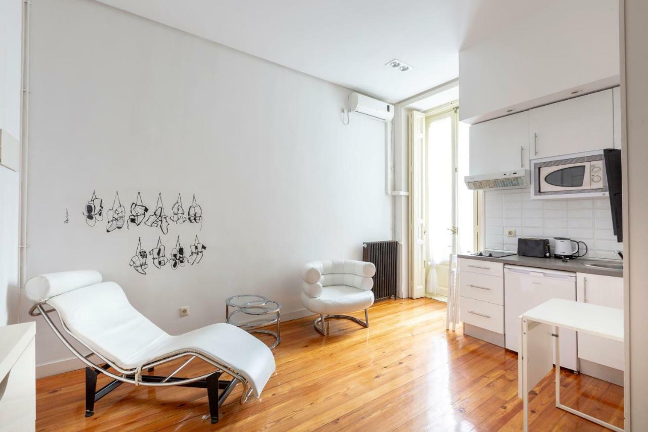 Apartamentos Matute 11 Madrid Kültér fotó